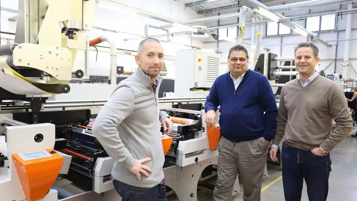 DPI Direct adquiere una impresora flexográfica edale FL3 de 8 colores